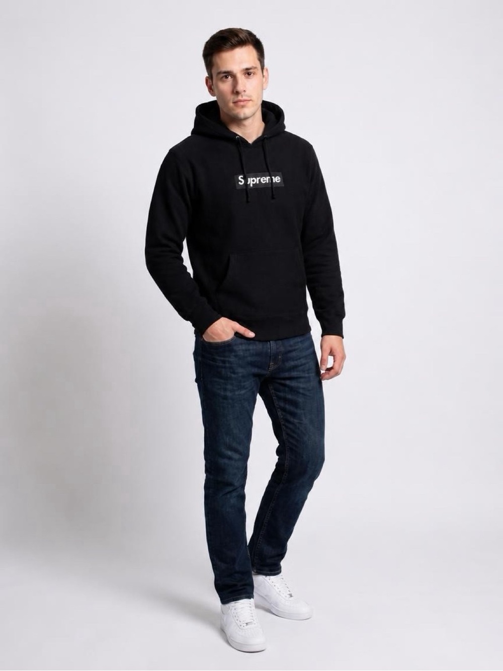 Supreme Men's Black Hoodie